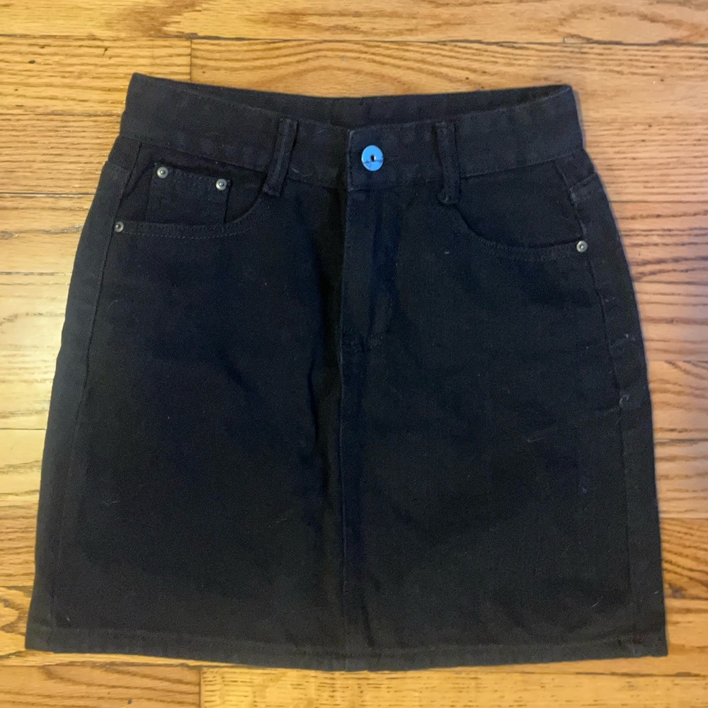 black denim skirt size S